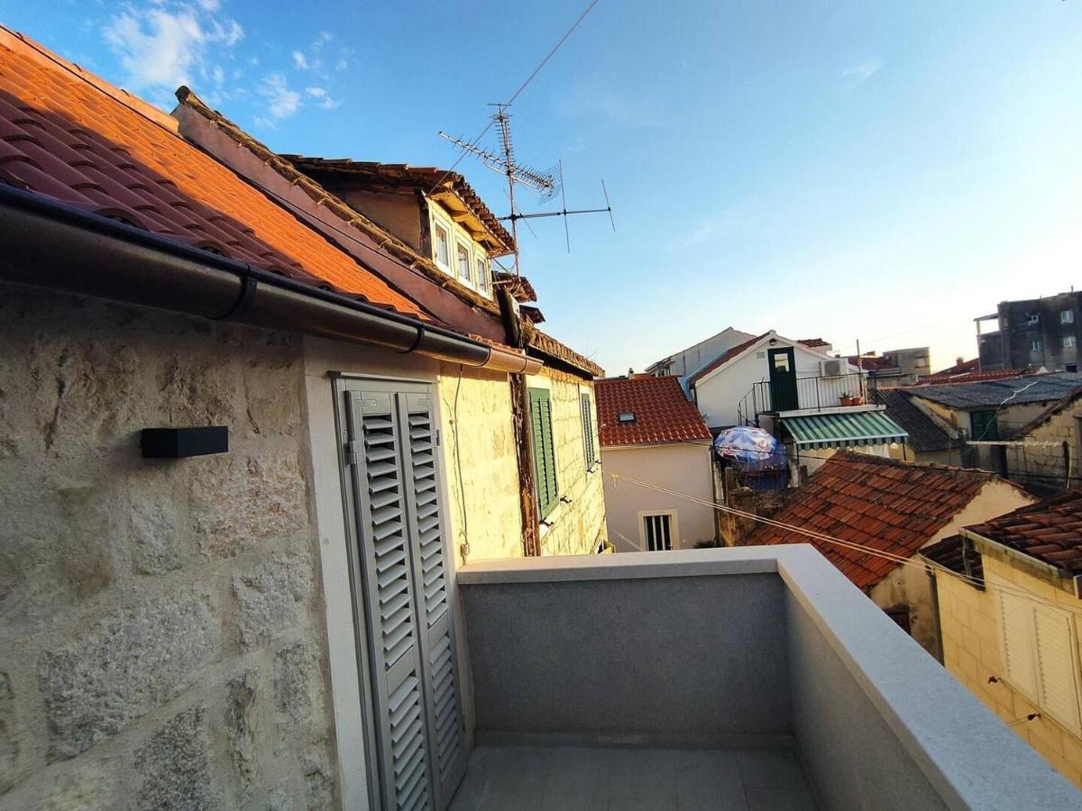 Апартаменты The Center Of Split, Renovated Stone House Экстерьер фото